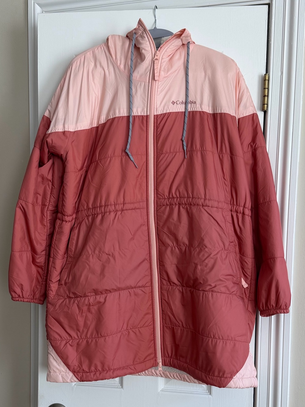 Columbia Sherpa Lined Pink Two-Tone Hooded Jacket